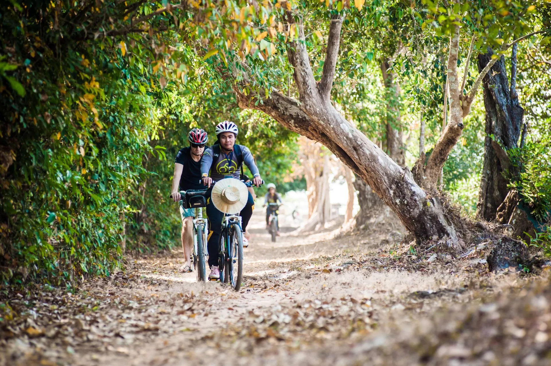 Angkor Cycling Tour 3 Days